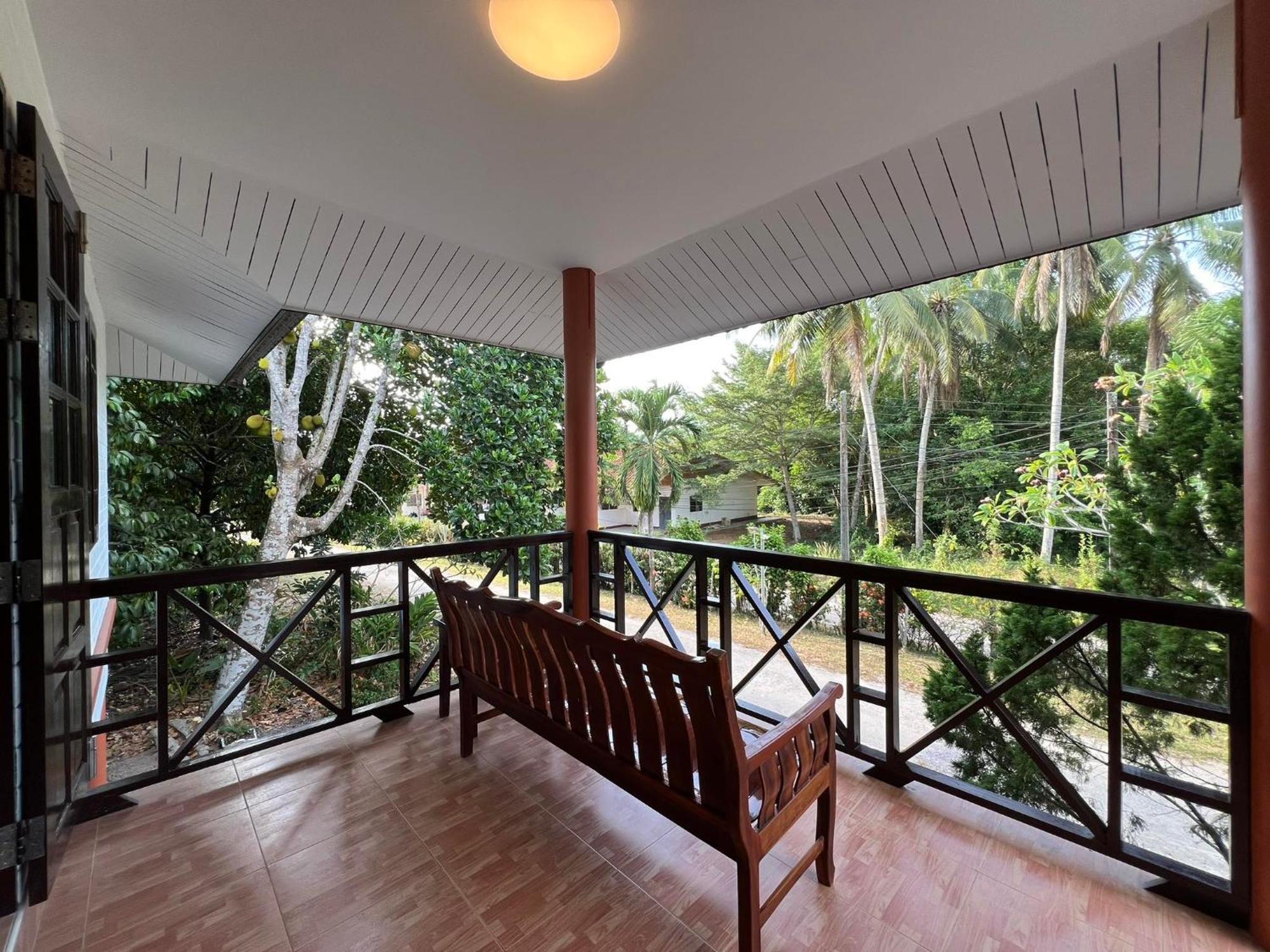 Naisang Hostel Chumphon Εξωτερικό φωτογραφία